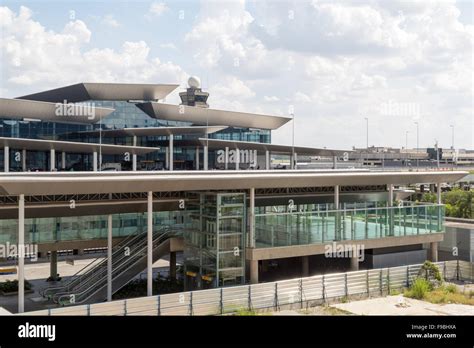 Gru Airport Terminal Hi Res Stock Photography And Images Alamy