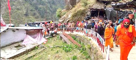 Yamunotri Dham Yatra Temple Travel Guide Sightseeing How To Reach