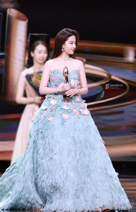 Liu Yifei Fan Club Official On Twitter Liu Yifei Yifeicc Awarded