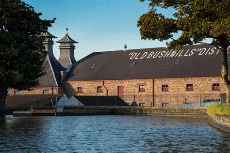 Old Bushmills Distillery Alle Origini Del Whiskey Nell Irlanda Del Nord