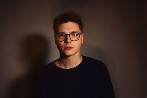 Flood Premiere Kevin Garrett Gets Intimate With Faith You Might”