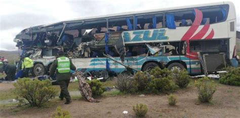 Accidente de tránsito en Bolivia deja al menos 22 muertos