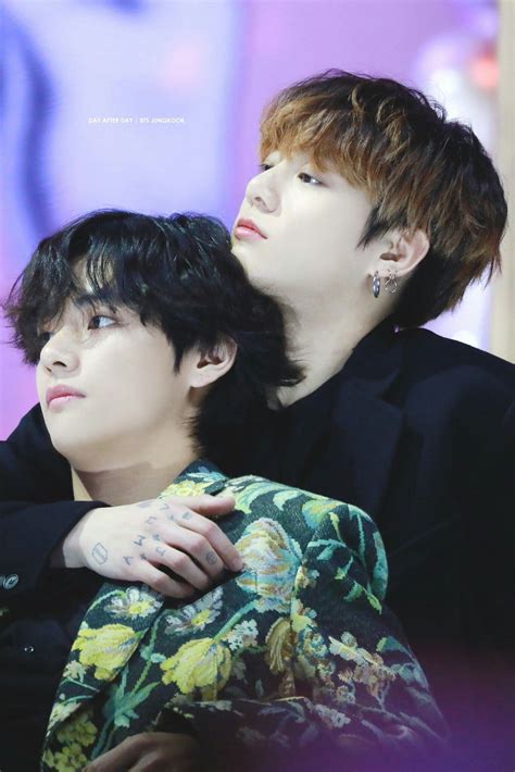 Pin By 吴宜丞 On Kim Tae Hyung 김태형 Bts Bts Vkook Taekook Bts Jungkook