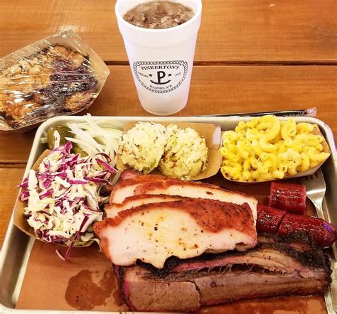 Pinkertons Barbecue 107 W Houston St San Antonio Tx 78205 Usa