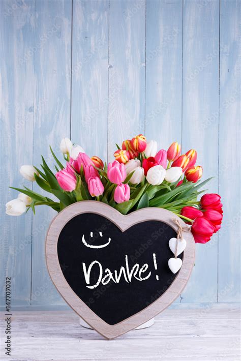 Danke Blumenstrau Mit Herz Und Smiley Stock Photo Adobe Stock