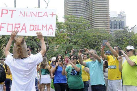 Manifestação contra governo Dilma Estado de Minas