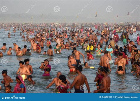 Ganga Dussehra Festival Celebration in Allahabad Editorial Stock Photo ...