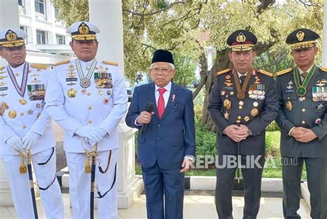 Calon Panglima TNI Tegaskan Kedekatan Dengan Jokowi Sebatas Mitra Kerja