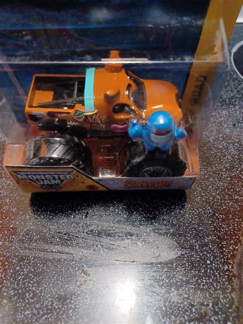 SCOOBY DOO HOT WHEELS Monster Jam Truck Figure PicClick UK