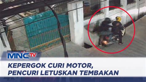 Kepergok Curi Motor Pencuri Letuskan Tembakan Terekam Cctv Lip