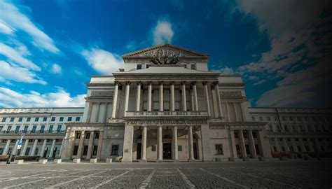 Teatr Wielki Opera Narodowa świętuje 55 lecie odbudowy Opera Lovers