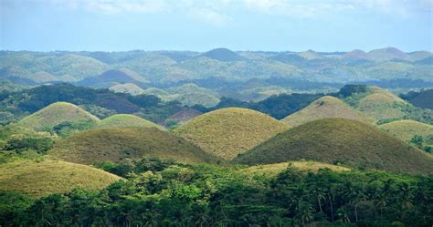 The Philippine's Chocolate Hills Are Considered The 'Eighth Wonder of ...