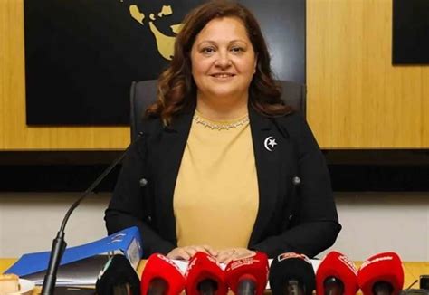 DEVA Partisi nden CHP li Afyonkarahisar Belediye Başkanı Burcu Köksal