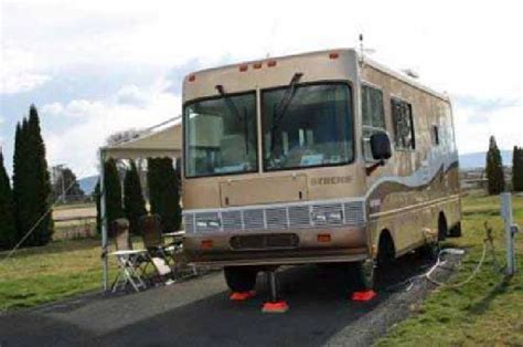 35 000 2000 Safari Trek 2430 Easy To Drive 24 Foot Class A For Sale In Boise Idaho Classified