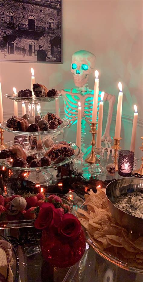 Spooky Get Together Halloween Dinner Elegant Halloween Dinner Party