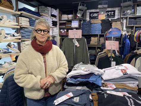 Démarrage des soldes dhiver à Bayeux ce quen pensent les