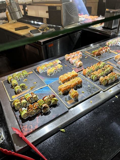 Sushi at a buffet : r/sushi