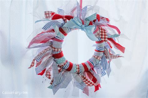 Diy Fabric Wreath And My Favourite Decorations