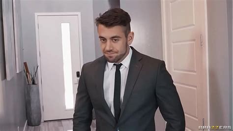 Quincy Roee Model Page XVIDEOS