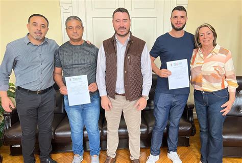 Cinco Novos Servidores Tomam Posse Na Prefeitura De Dom Pedrito