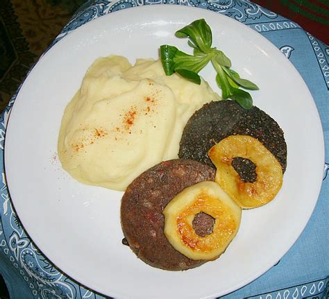 Bratkartoffeln Mit Blut Und Leberwurst Von Ingrid R Chefkoch De