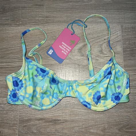 Blackbough Swim Blue Bikini Top NWT Size Small Depop