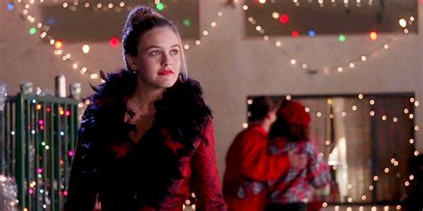 Alicia Silverstone Tried Wearing Chers Clueless Outfits In Real Life