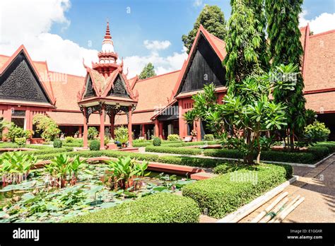 Phnom Penh national museum Stock Photo - Alamy