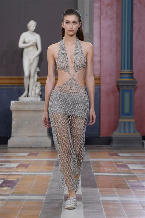 Valentino Spring 2024 Ready To Wear Collection Artofit