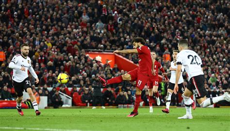 Liverpool Rewrite Chronicles By Taming Man Utd Daily Sabah