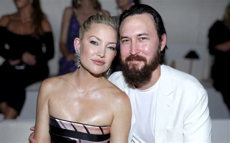 Kate Hudson Details Trip To Paris In Pics With Fiancé Danny Fujikawa