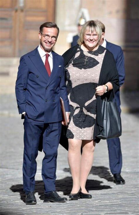 Swedish Prime Minister 169cm and his wife : r/short