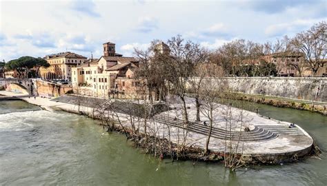 The Tiber Island Isola Tiberina In Rome Walks In Rome Est