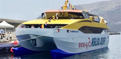 Cuánto tarda el barco de los cristianos a Santa Cruz de La Palma