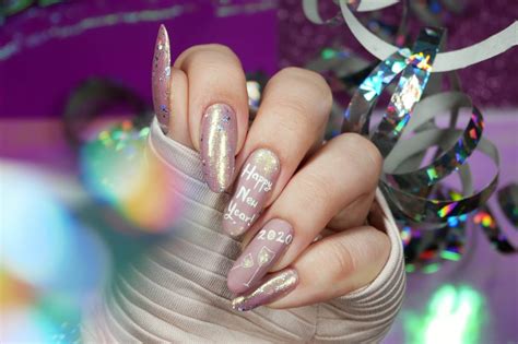 Paznokcie Nude Z Brokatem Na Nowy Rok I Podsumowanie Roku Malinaila Pl