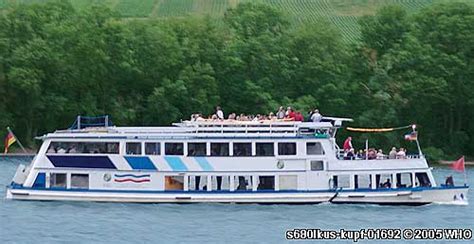 Mannheim Rhein Schiff Mieten Schiffsanleger Neckar Kurpfalzbrücke