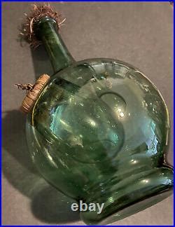 VTG 15 In Hand Blown Italian Green Glass Wine Decanter W Ice Chamber