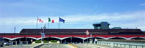 Parking in Bologna Guglielmo Marconi Airport