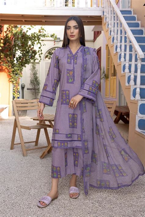 Latest Same Printed Shalwar Kameez Suit Designs