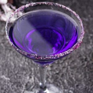 21 BEST Purple Cocktails Elegant Beautifully Made Cocktails