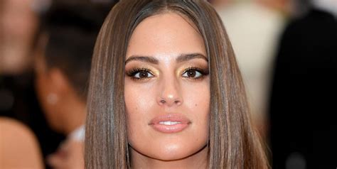 Ashley Graham Goes Completely Naked In Unretouched Magazine Shoot Flipboard