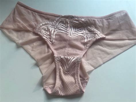 CALCINHA DE TULE RENDA NUDE ROSA Dimittis Lingerie