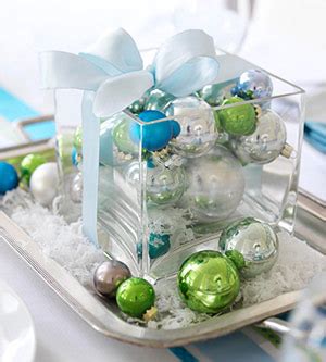 36 Impressive Christmas Table Centerpieces - Decoholic