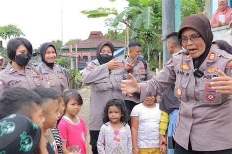 Kementerian Polwan Polresta Bandung Lakukan Trauma Healing Kepada