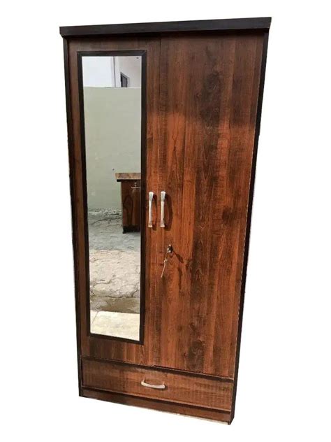 Brown Feet Wooden Almirah For Home Hotel Number Of Doors At