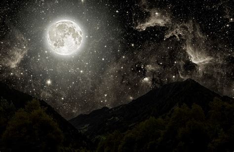 Stars And Moons Desktop Wallpaper