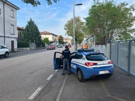 L Adige Di Veronala Polizia Arresta Due Spacciatori Di Droga Ma