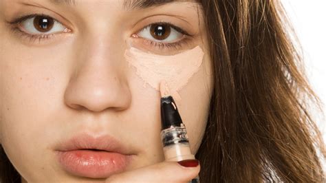 Concealer Vs Under Eye Brightener How To Know Which Is Right For You