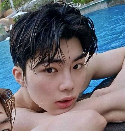 𝐠𝐮𝐧𝐰𝐨𝐨𝐤 ♡ Hot Korean Guys Cutie Patootie Married In Vegas