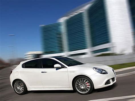 Alfa Romeo Giulietta nuevos precios del catálogo y cotizaciones